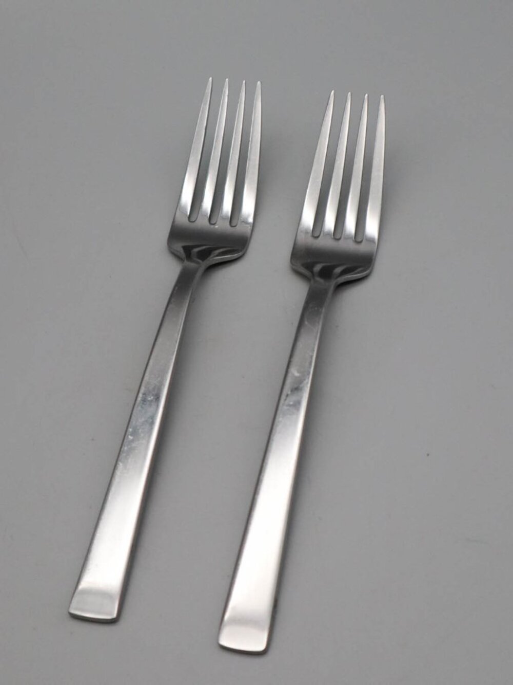 Mikasa Forged Pinch Stainless Steel Salad Forks Set of 2, 7 5/8" Vietnam Modern